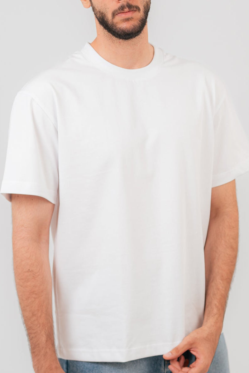 white oversize T-shirt