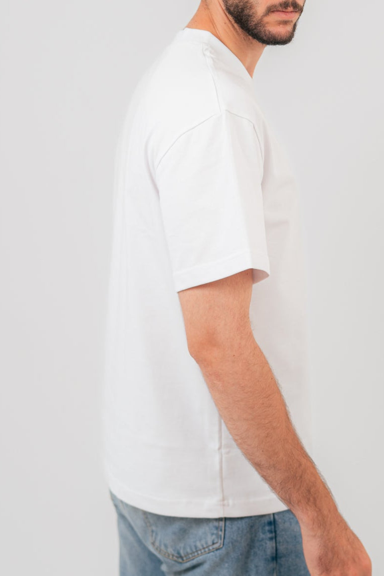 white oversize T-shirt