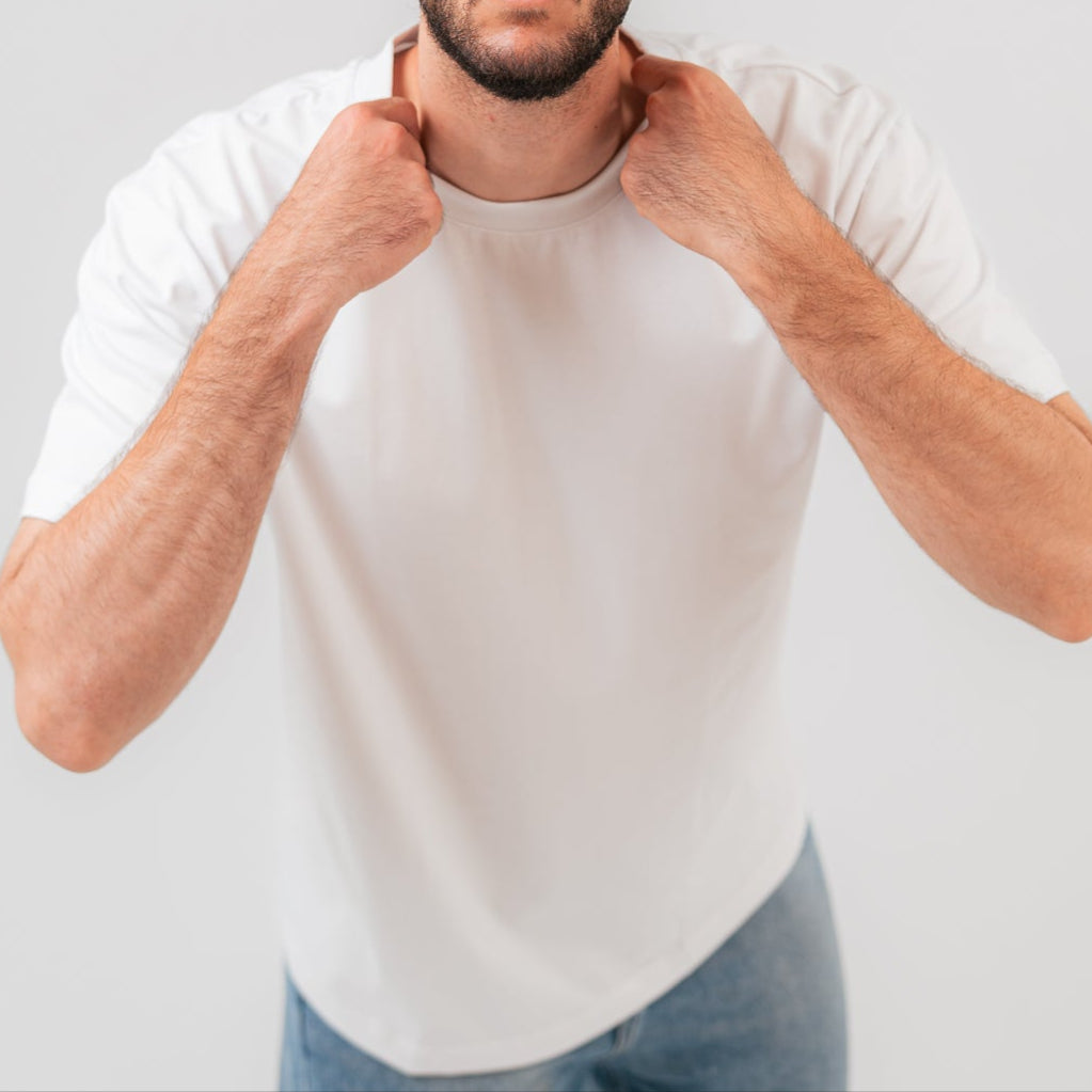 white oversize  T-shirt