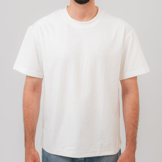 white oversize  T-shirt